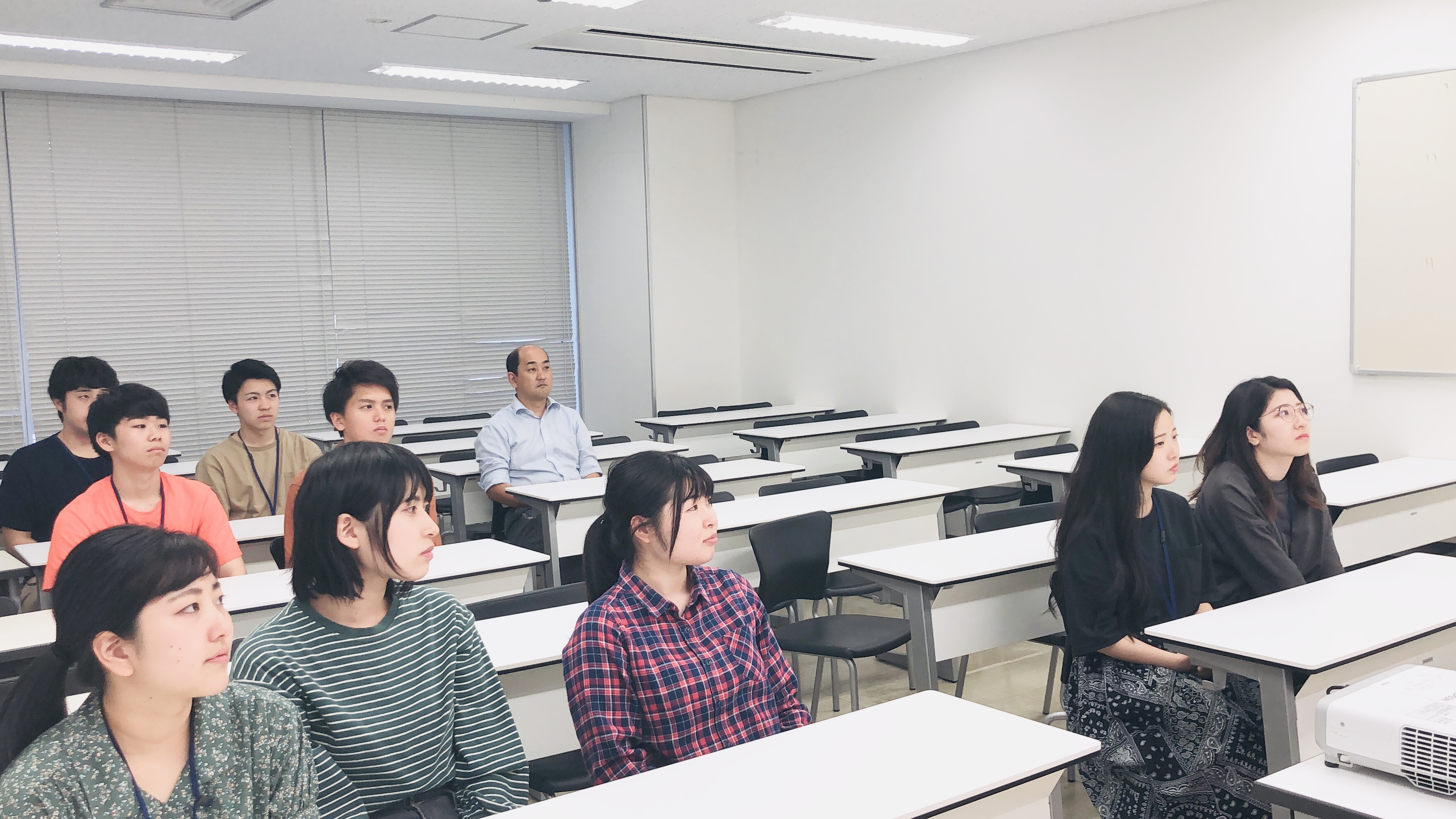 オープンキャンパス★2018年度★インスト修了式 麻生公務員専門学校 北九州校｜北九州の専門学校｜麻生専門学校グループ